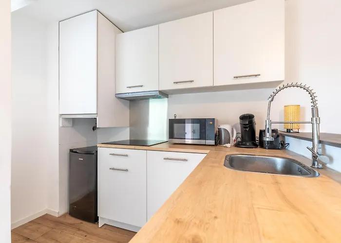 Avec Terrasse Vue Jardin Antibes