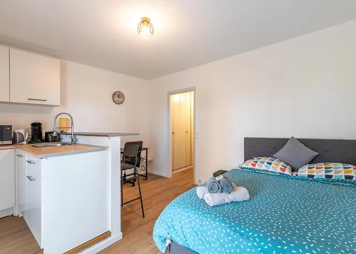 Avec Terrasse Vue Jardin Lejlighed Antibes